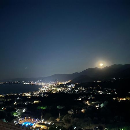 Blue Horizon Apartments Сталіда Екстер'єр фото